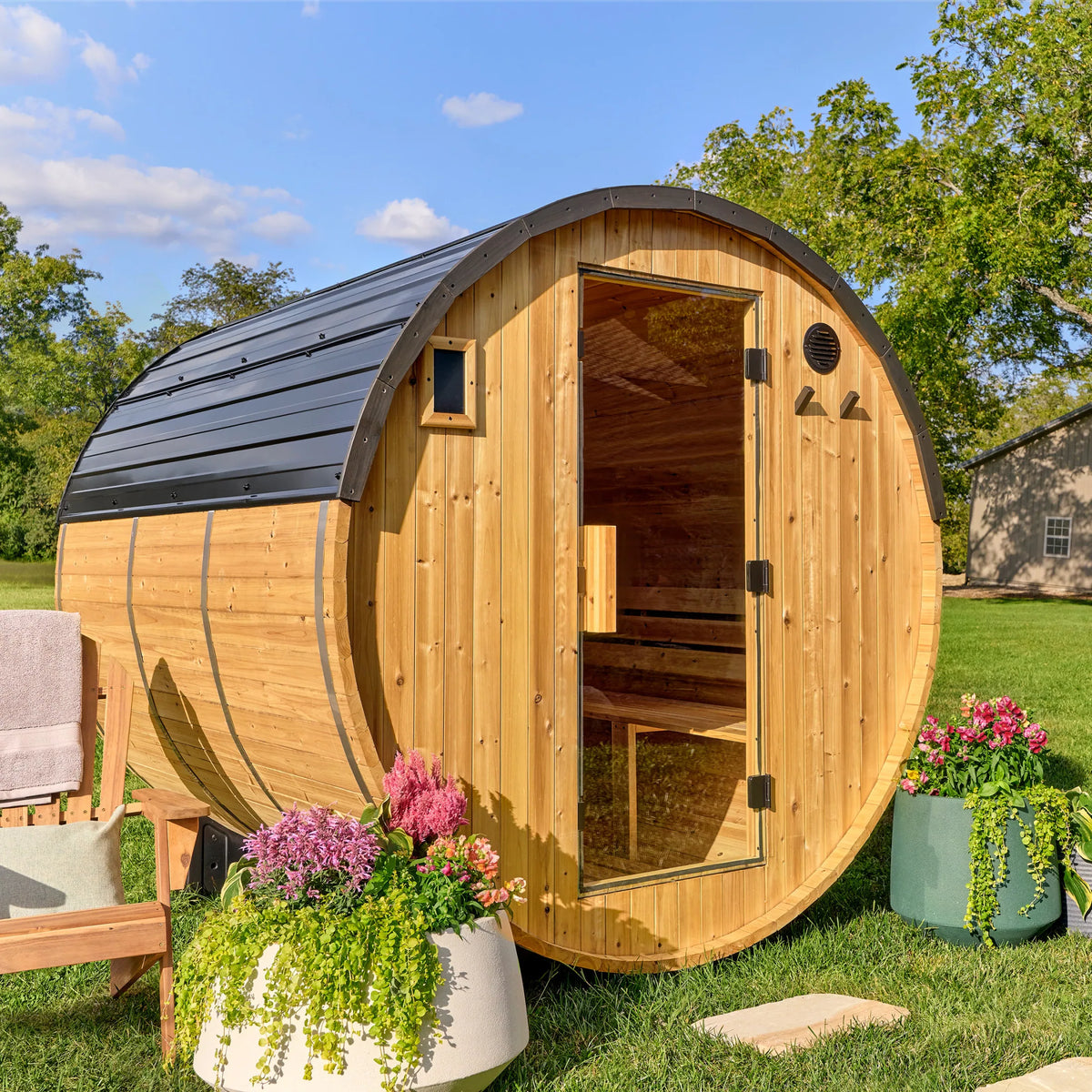 Backyard Discovery Paxton 4-6 Person Outdoor Barrel Sauna, 9kW Heater